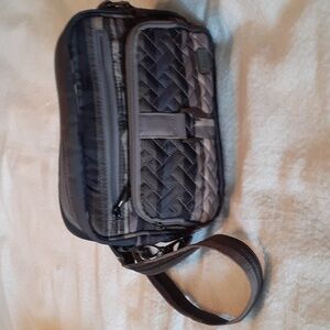 Unisex Lugs Carousel RFID protected crossbody converts to belt bag NWOT